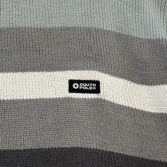Vintage Y2K Southpole Men's Striped Gray/Black/White Knit Sweater - Size XL - Picture 3 of 5